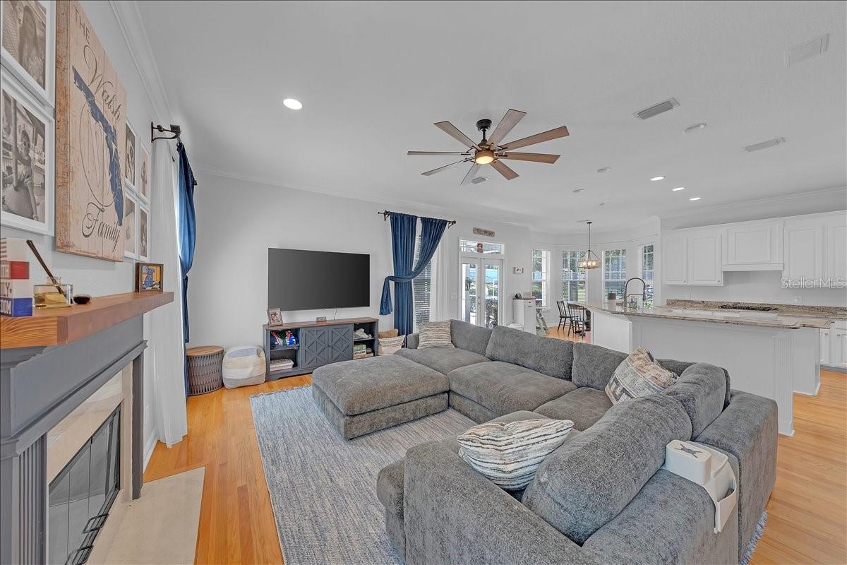 FISH HAWK TRAILS - Residential