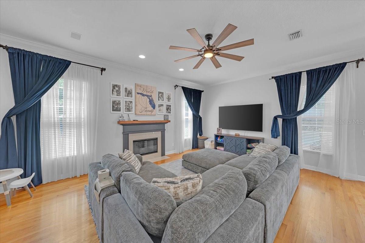 FISH HAWK TRAILS - Residential