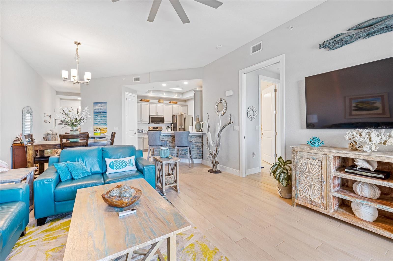 RIVERWALK/CORONADO ISLAND BLDG - Residential