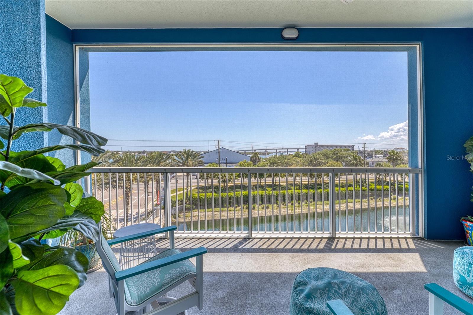 RIVERWALK/CORONADO ISLAND BLDG - Residential