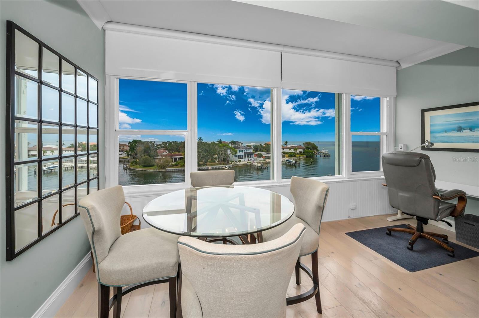 BRIGHTWATERS TOWER OF SNELL ISLE - Residential