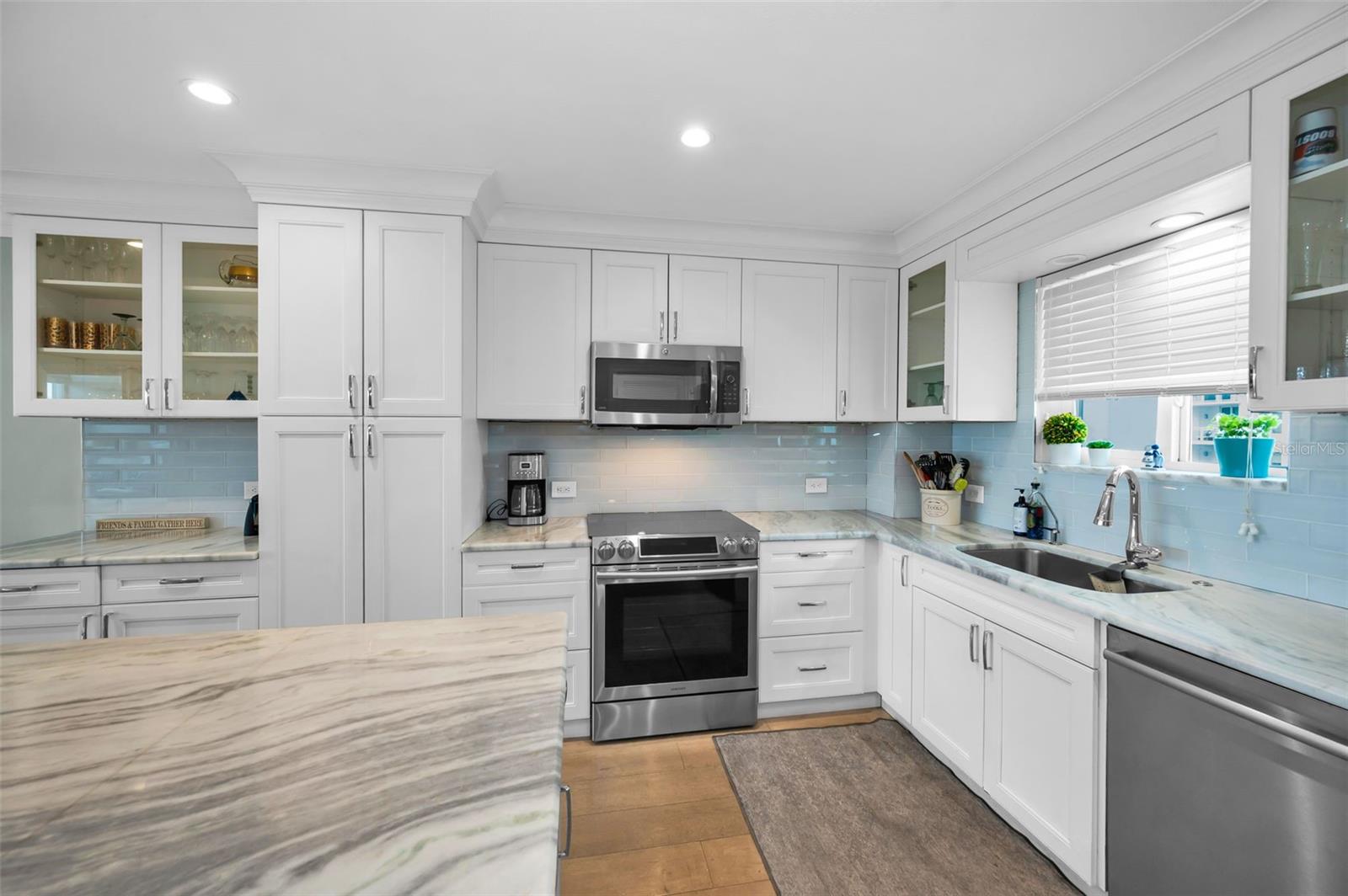 BRIGHTWATERS TOWER OF SNELL ISLE - Residential