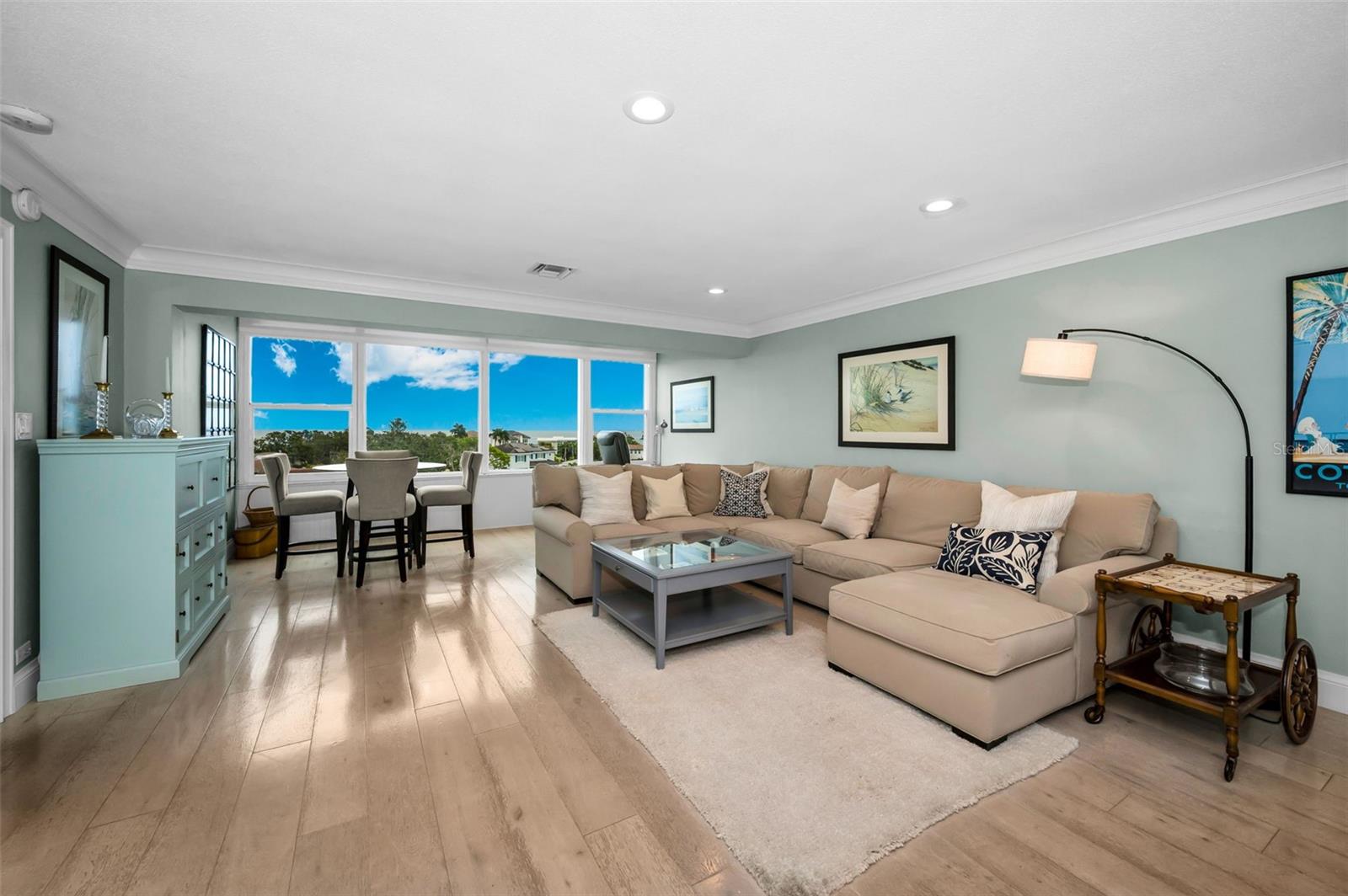 BRIGHTWATERS TOWER OF SNELL ISLE - Residential