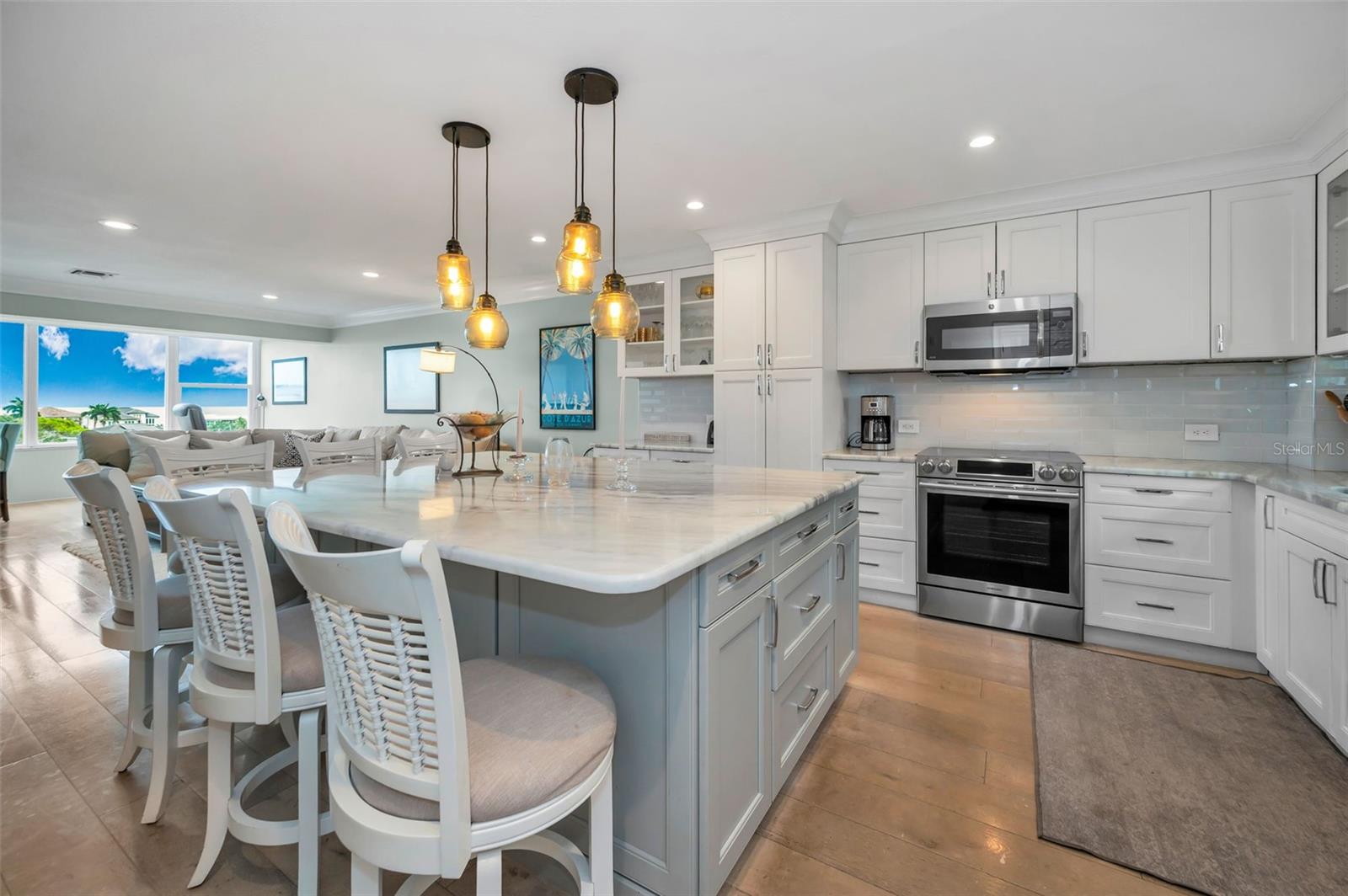 BRIGHTWATERS TOWER OF SNELL ISLE - Residential