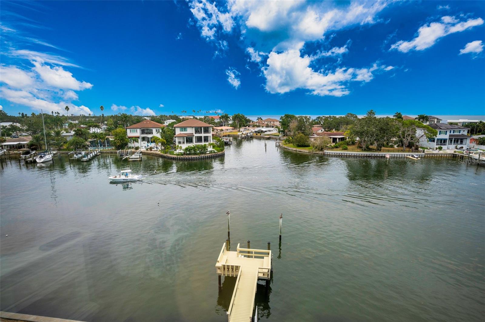 BRIGHTWATERS TOWER OF SNELL ISLE - Residential