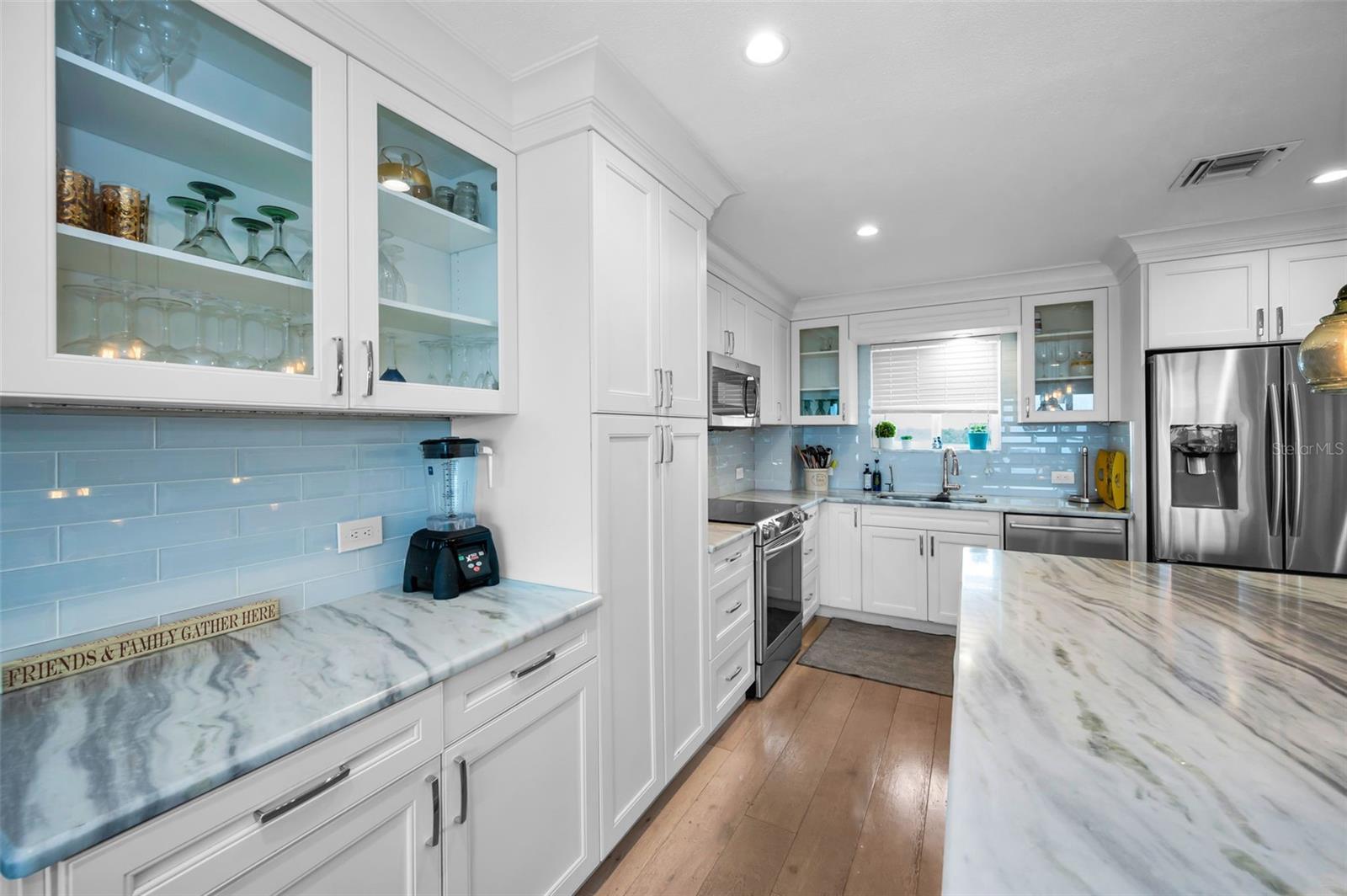 BRIGHTWATERS TOWER OF SNELL ISLE - Residential