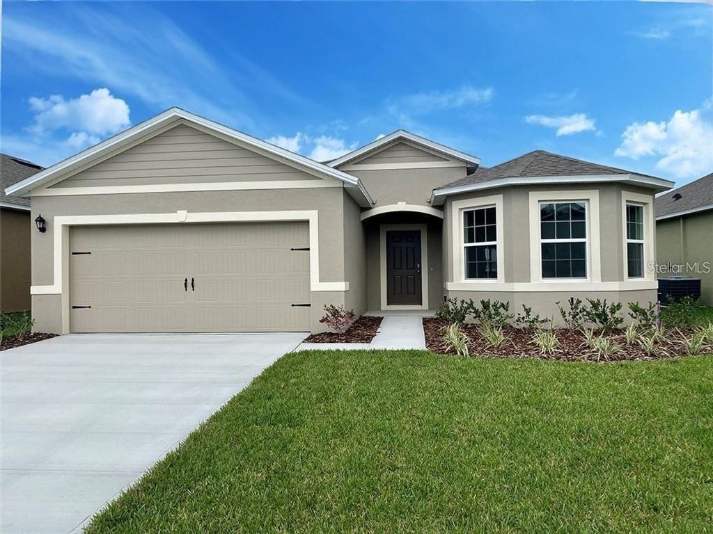 Photo of 329 Winged Elm Drive, Debary, FL 32713 (MLS # O6396144)
