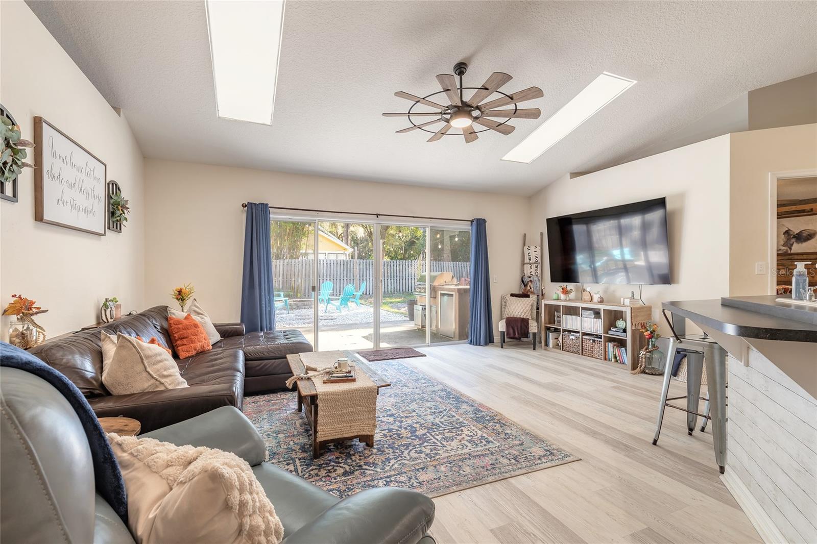 TRAILS WEST PH 01 UNIT 10 - Residential