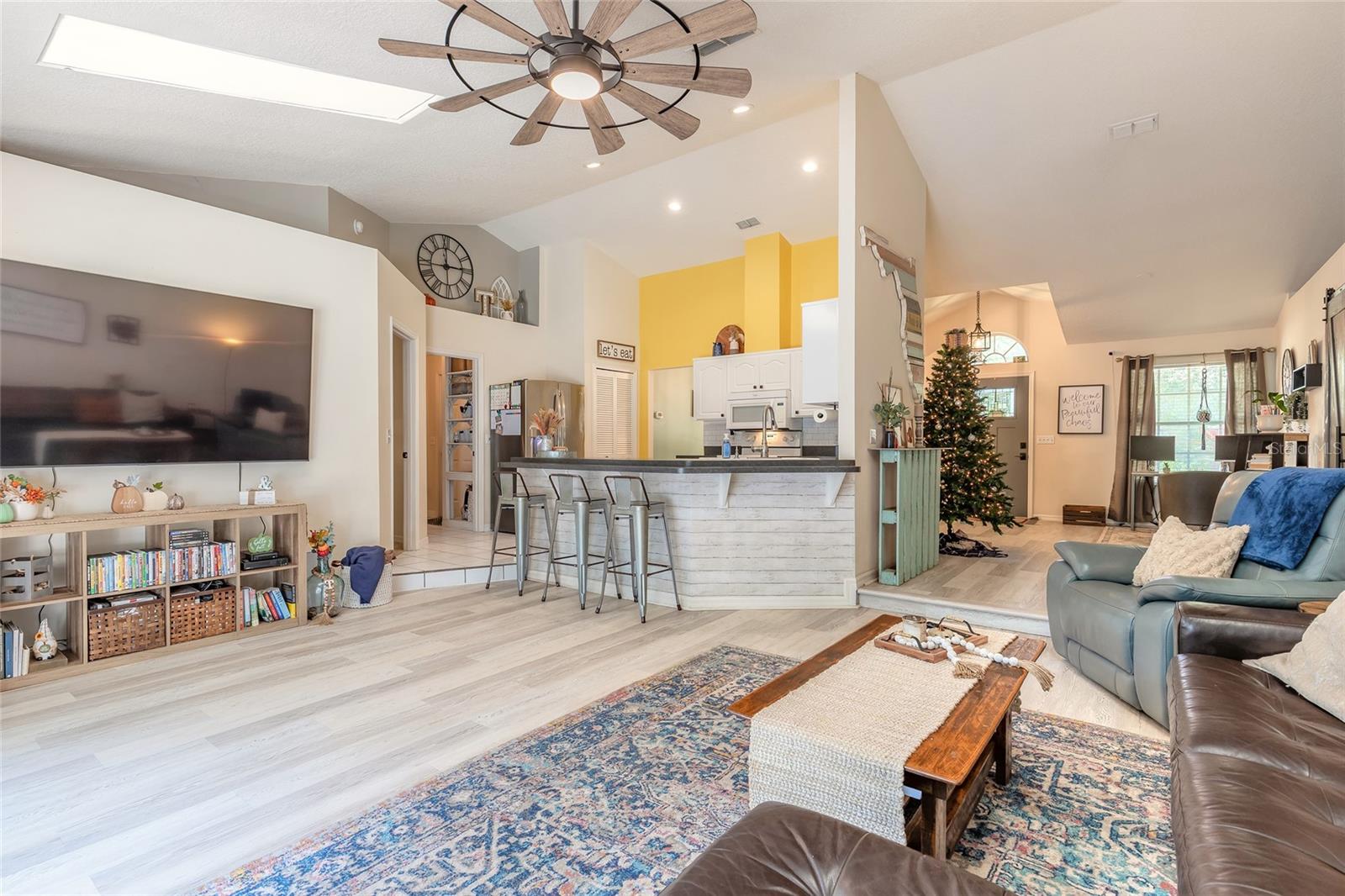 TRAILS WEST PH 01 UNIT 10 - Residential