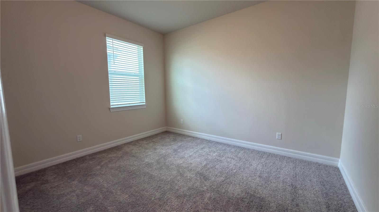 AMELIA GROVES PH 2 - Residential Lease