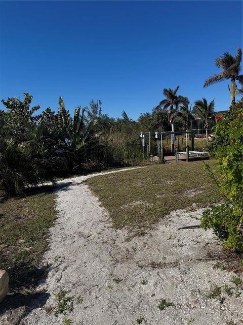 A home in PORT CHARLOTTE