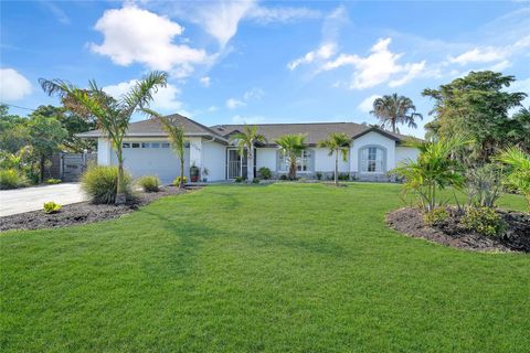 A home in PORT CHARLOTTE