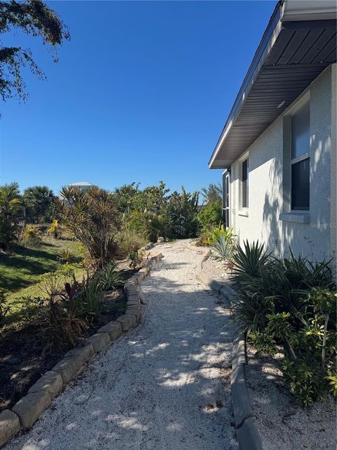 A home in PORT CHARLOTTE