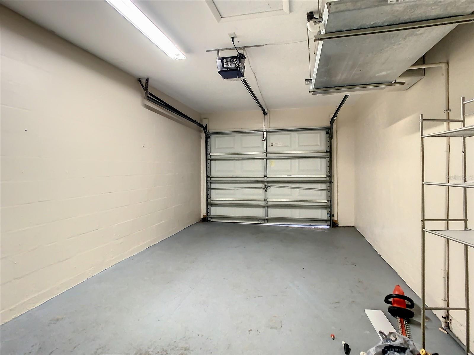 JEFFERSON MANOR 1ST ADD - Residential