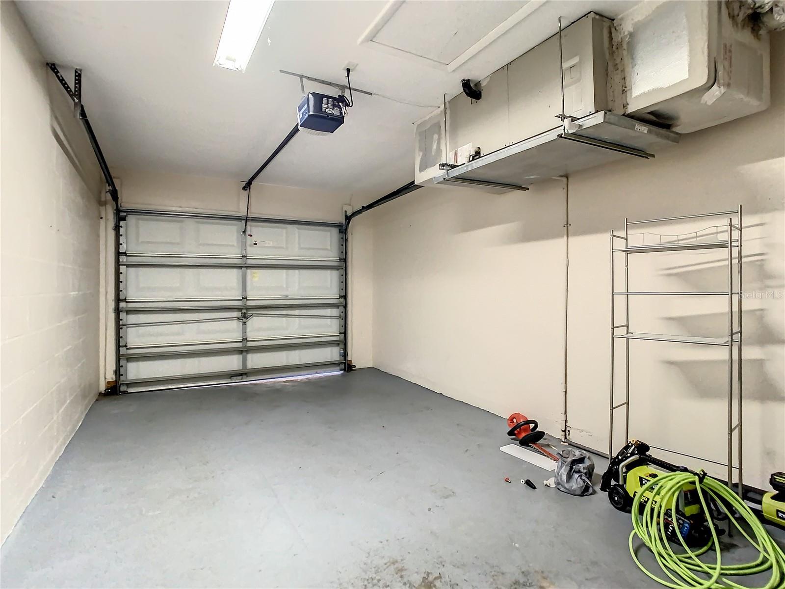 JEFFERSON MANOR 1ST ADD - Residential