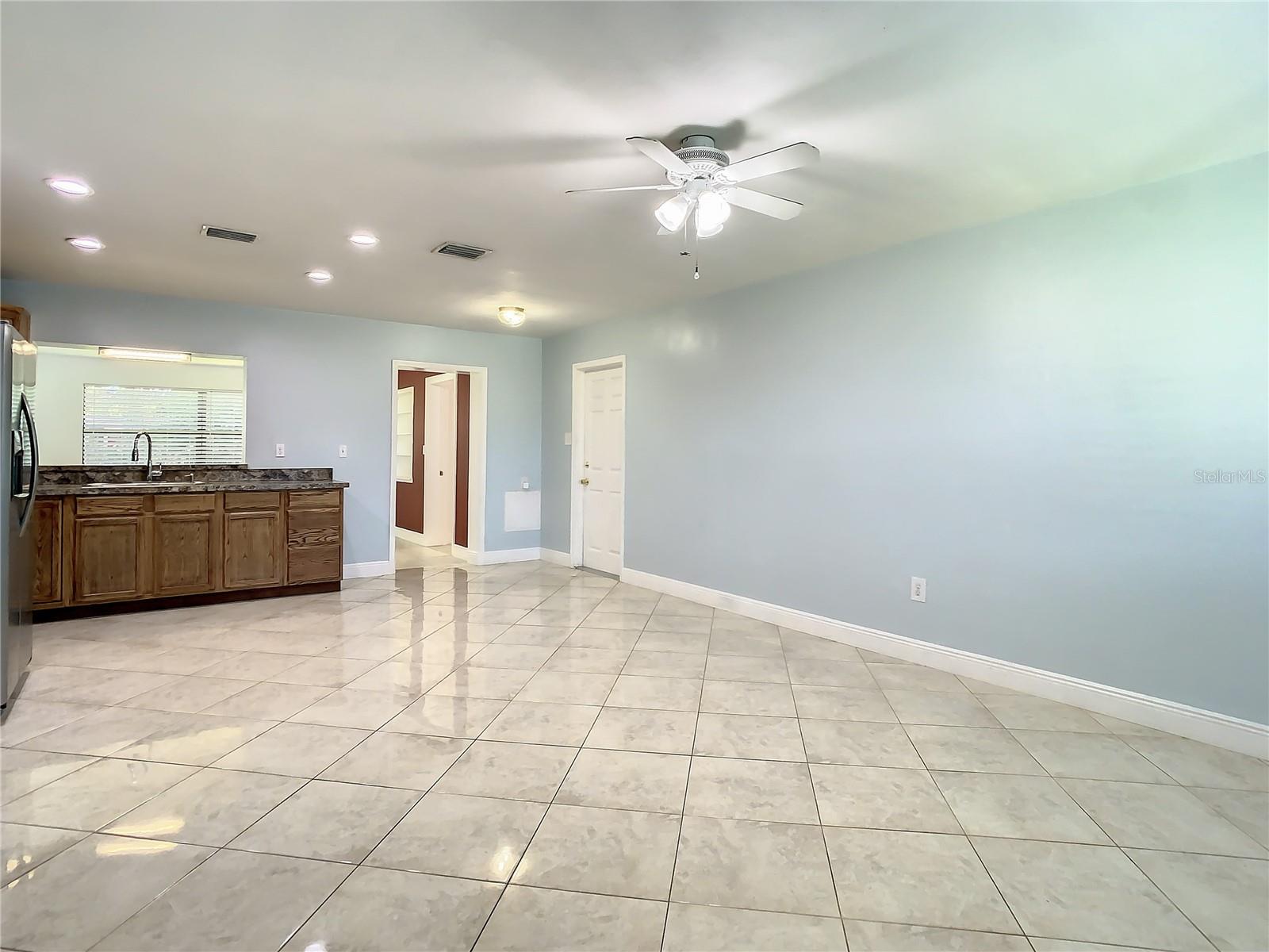 JEFFERSON MANOR 1ST ADD - Residential