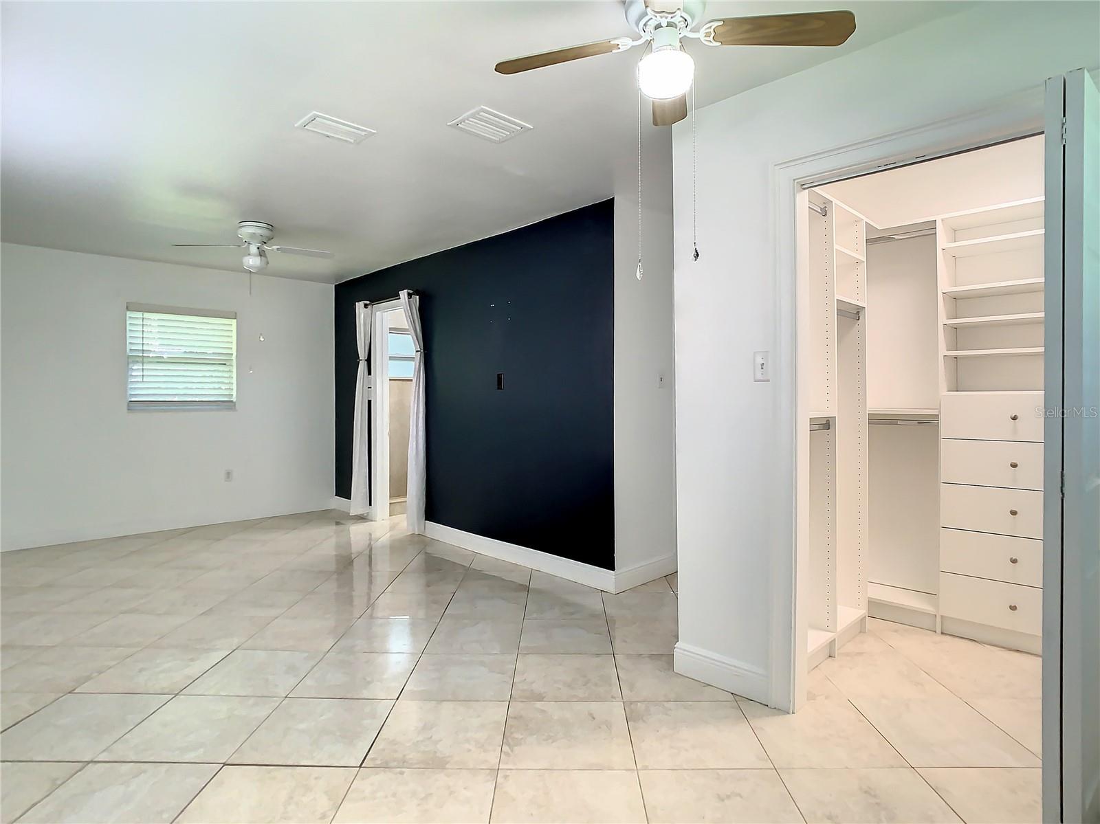 JEFFERSON MANOR 1ST ADD - Residential