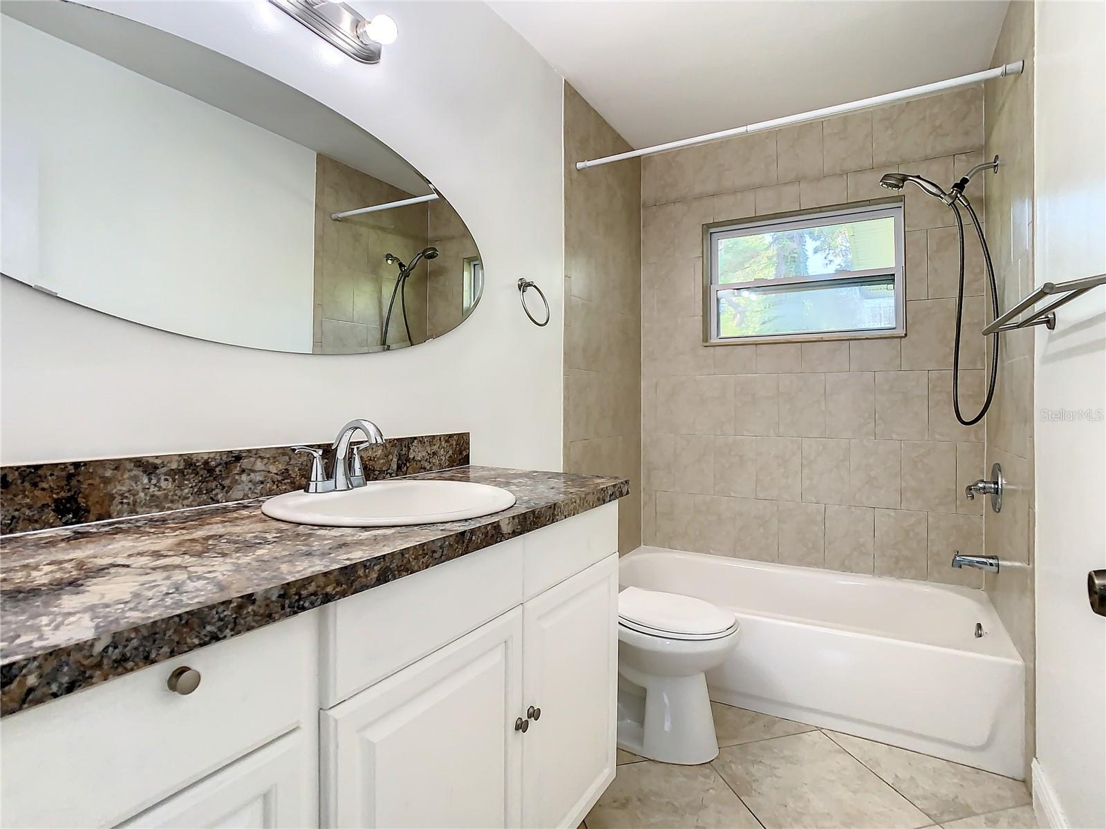 JEFFERSON MANOR 1ST ADD - Residential