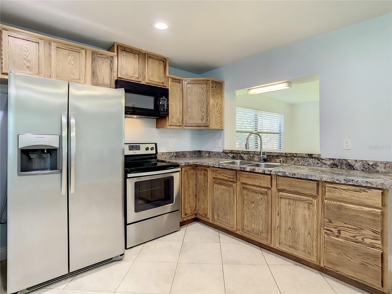 JEFFERSON MANOR 1ST ADD - Residential