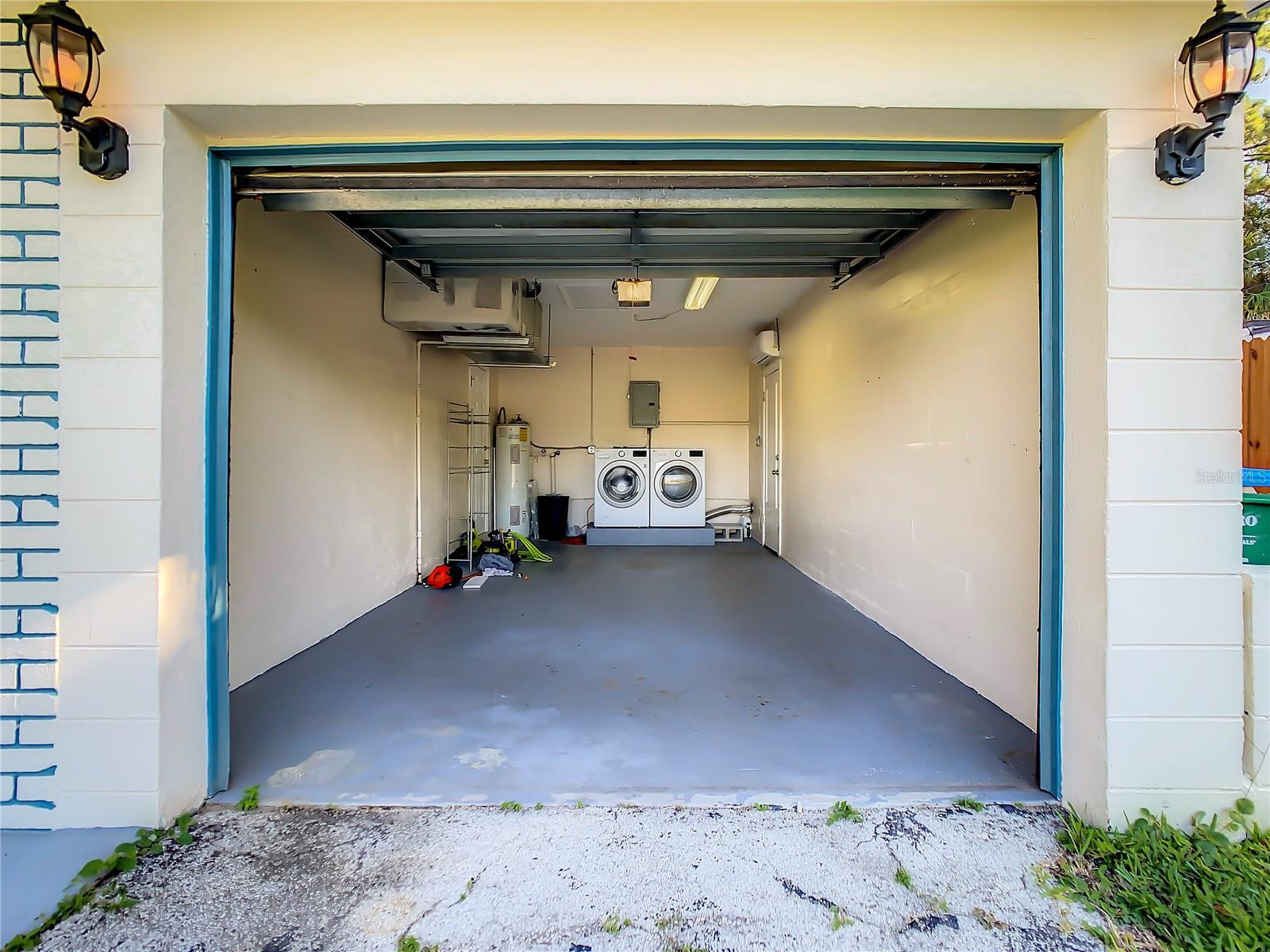 JEFFERSON MANOR 1ST ADD - Residential