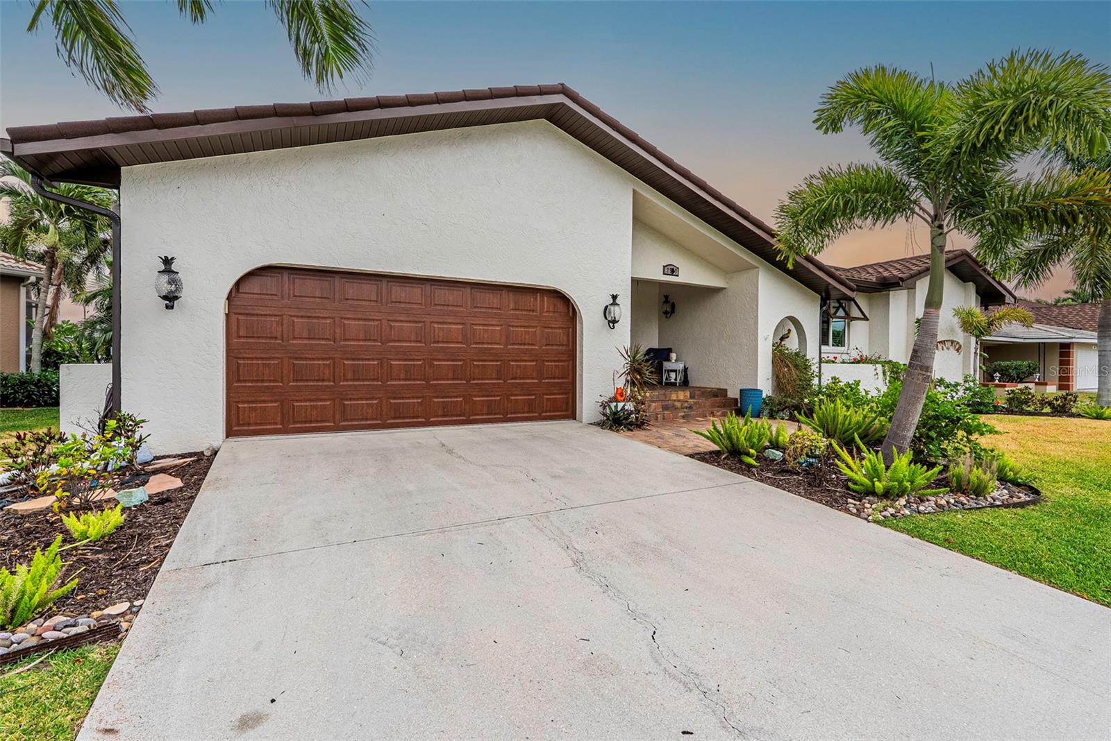 PUNTA GORDA ISLES SEC 06 - Residential