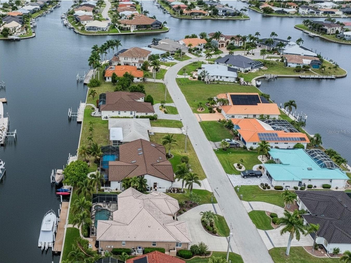 PUNTA GORDA ISLES SEC 06 - Residential