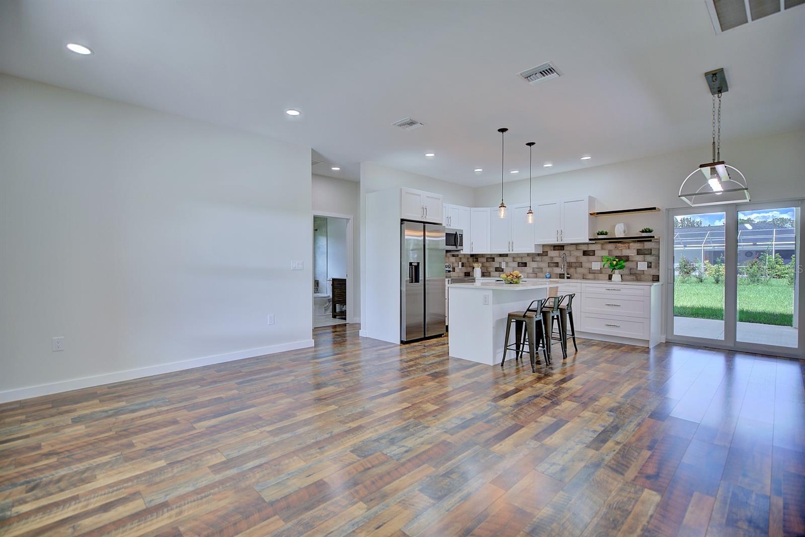 SEBRING COUNTRY ESTATE SEC 02 - Residential