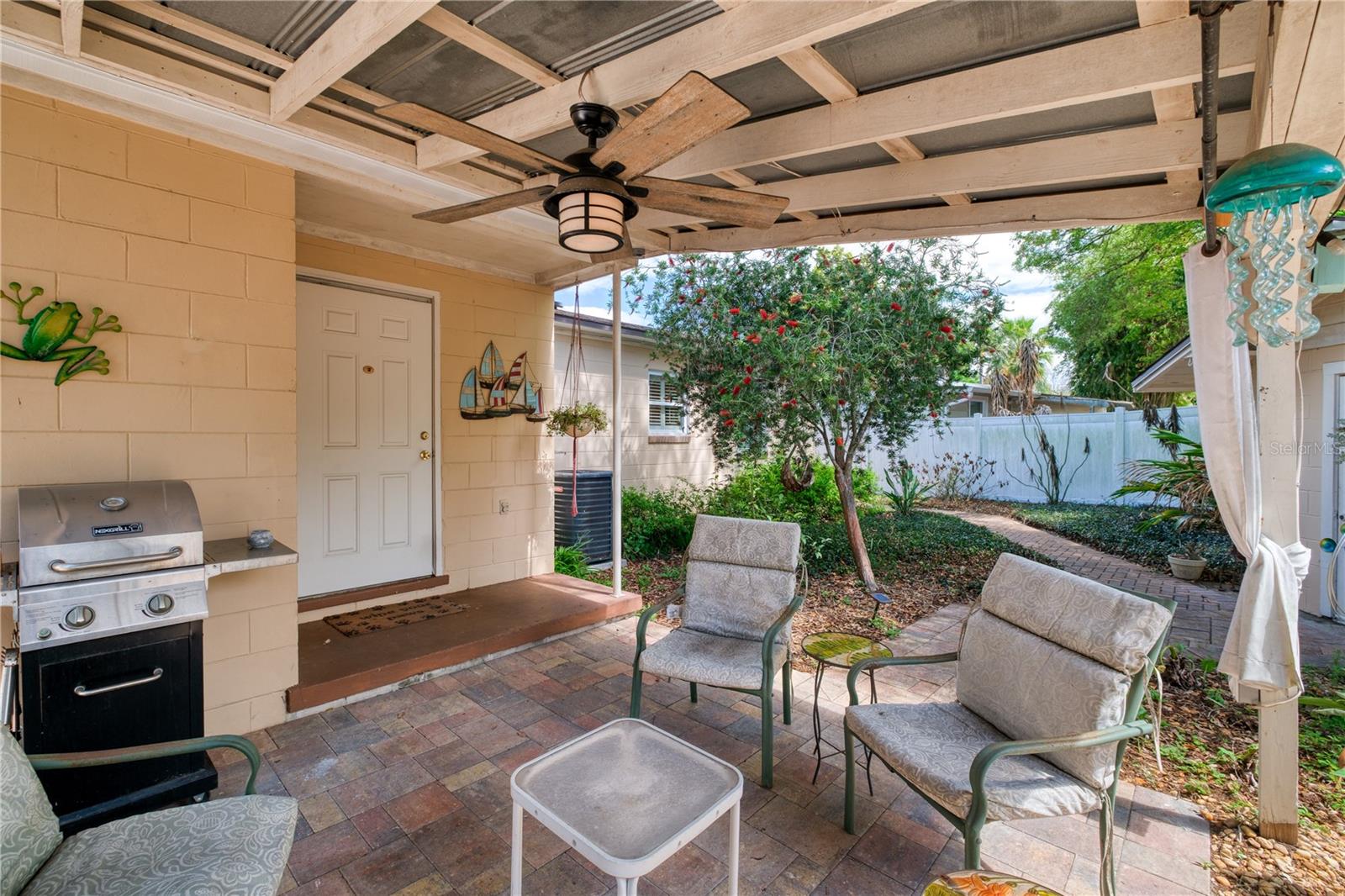 CRESTWOOD ESTATES - Residential