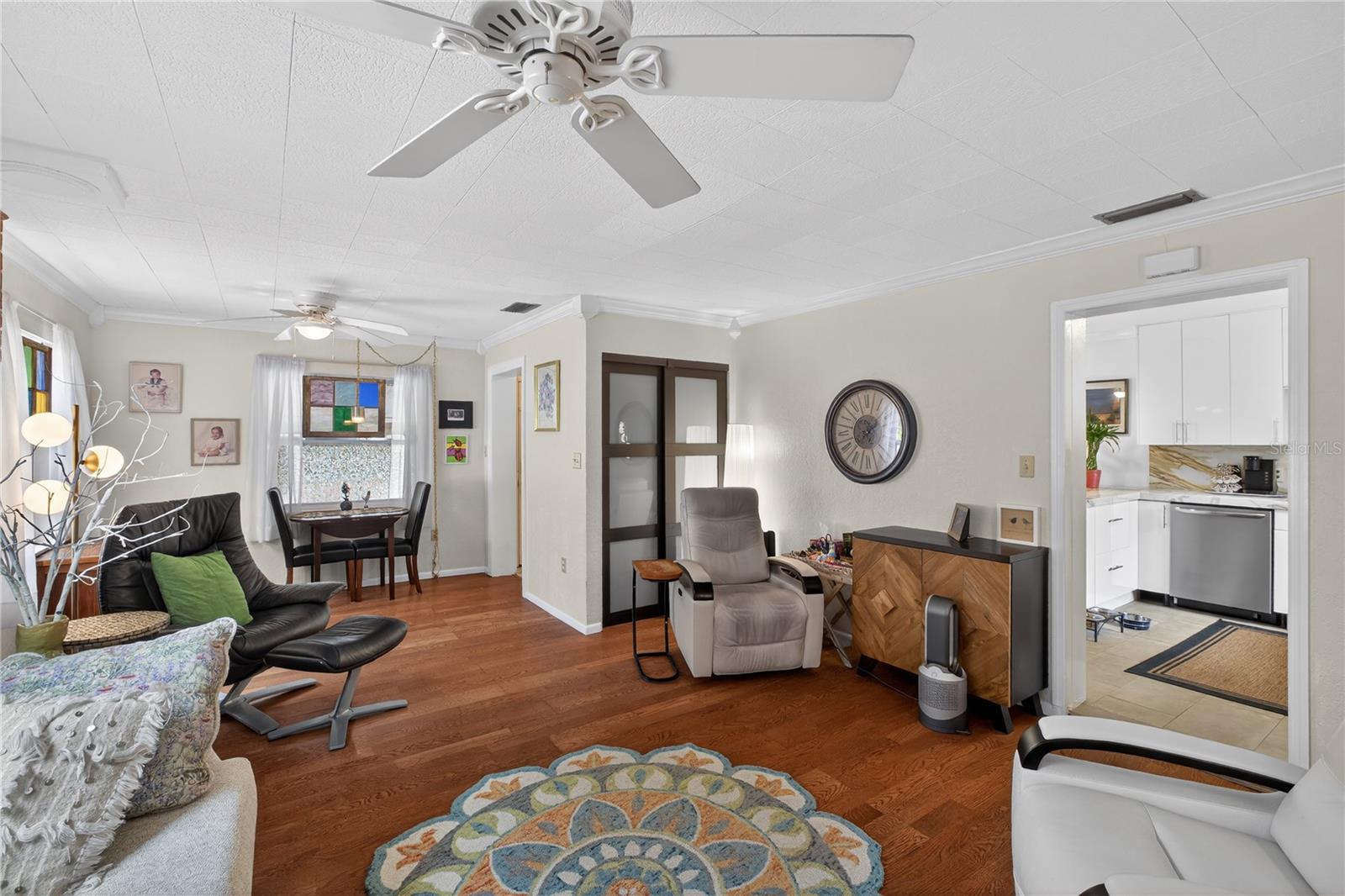 CRESTWOOD ESTATES - Residential