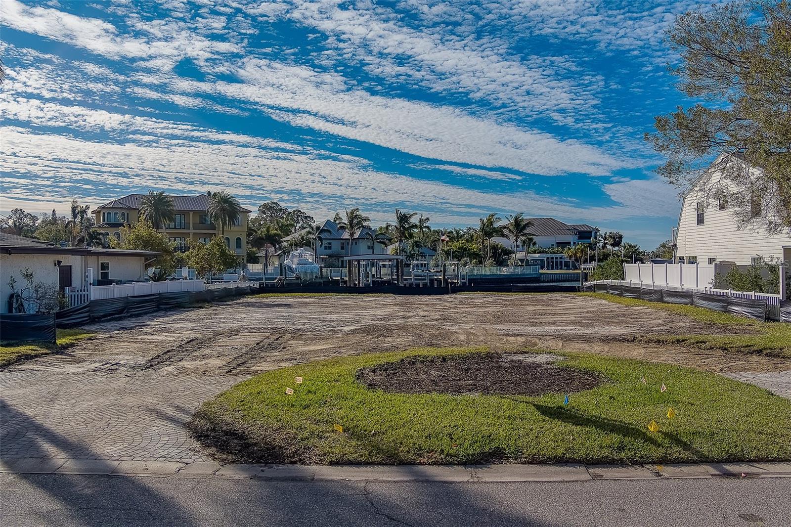 21 N PINE CIRCLE