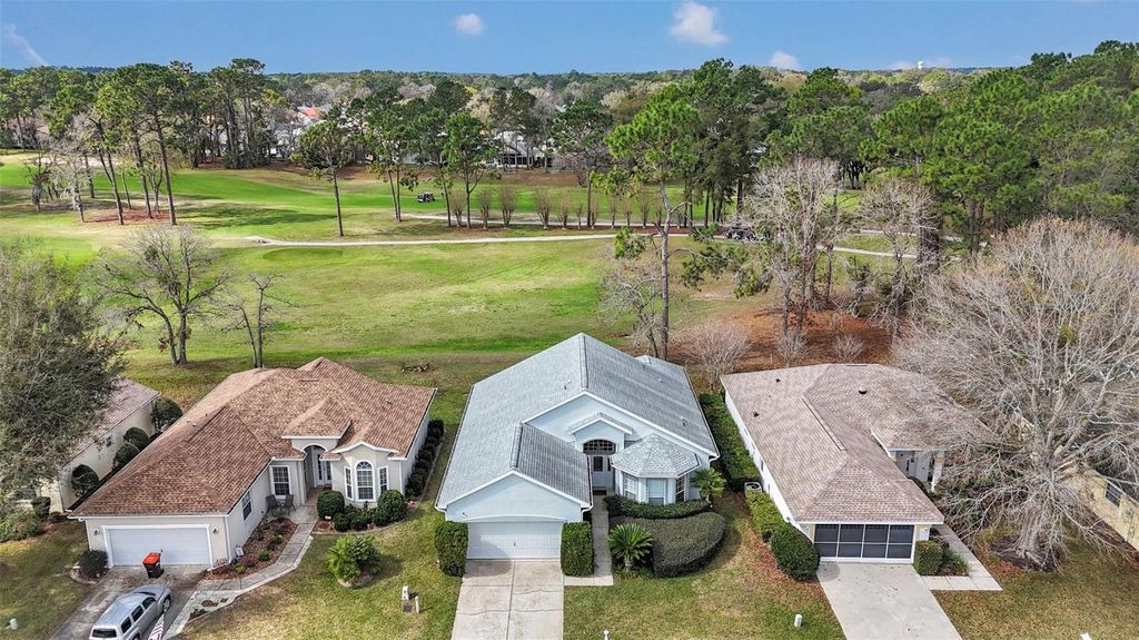 Photo of 11741 SW 72nd Cir, Ocala, FL 34476 (MLS # FC314420)