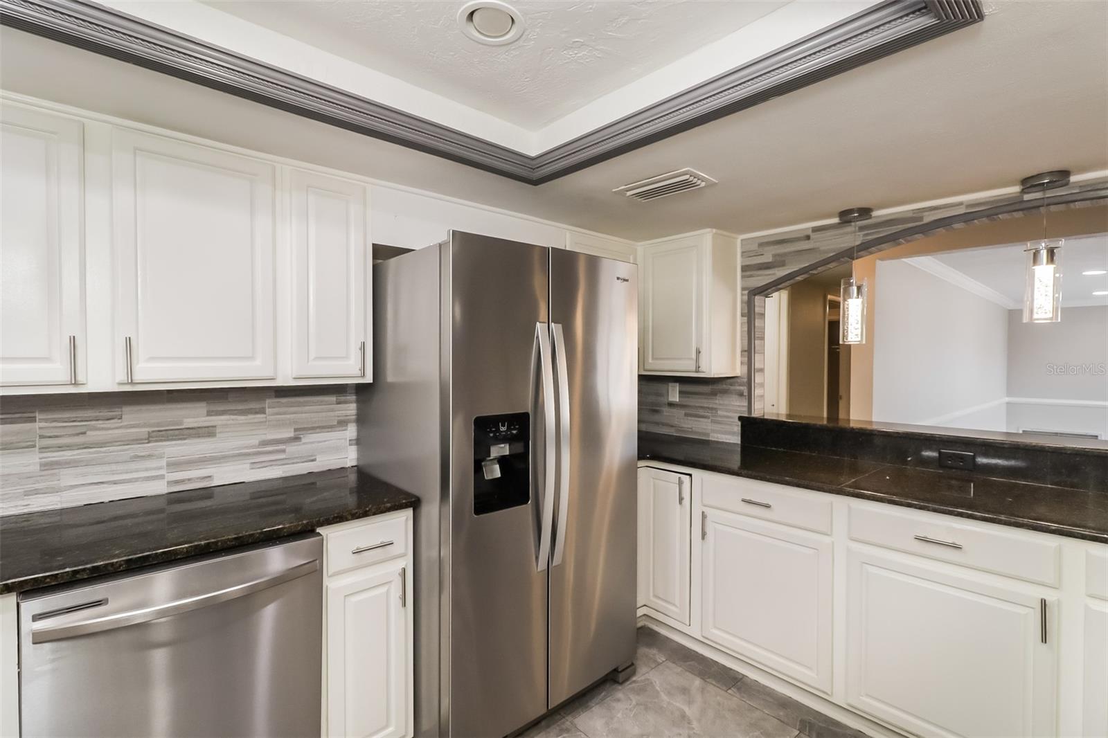 EMBASSY HILLS - Residential
