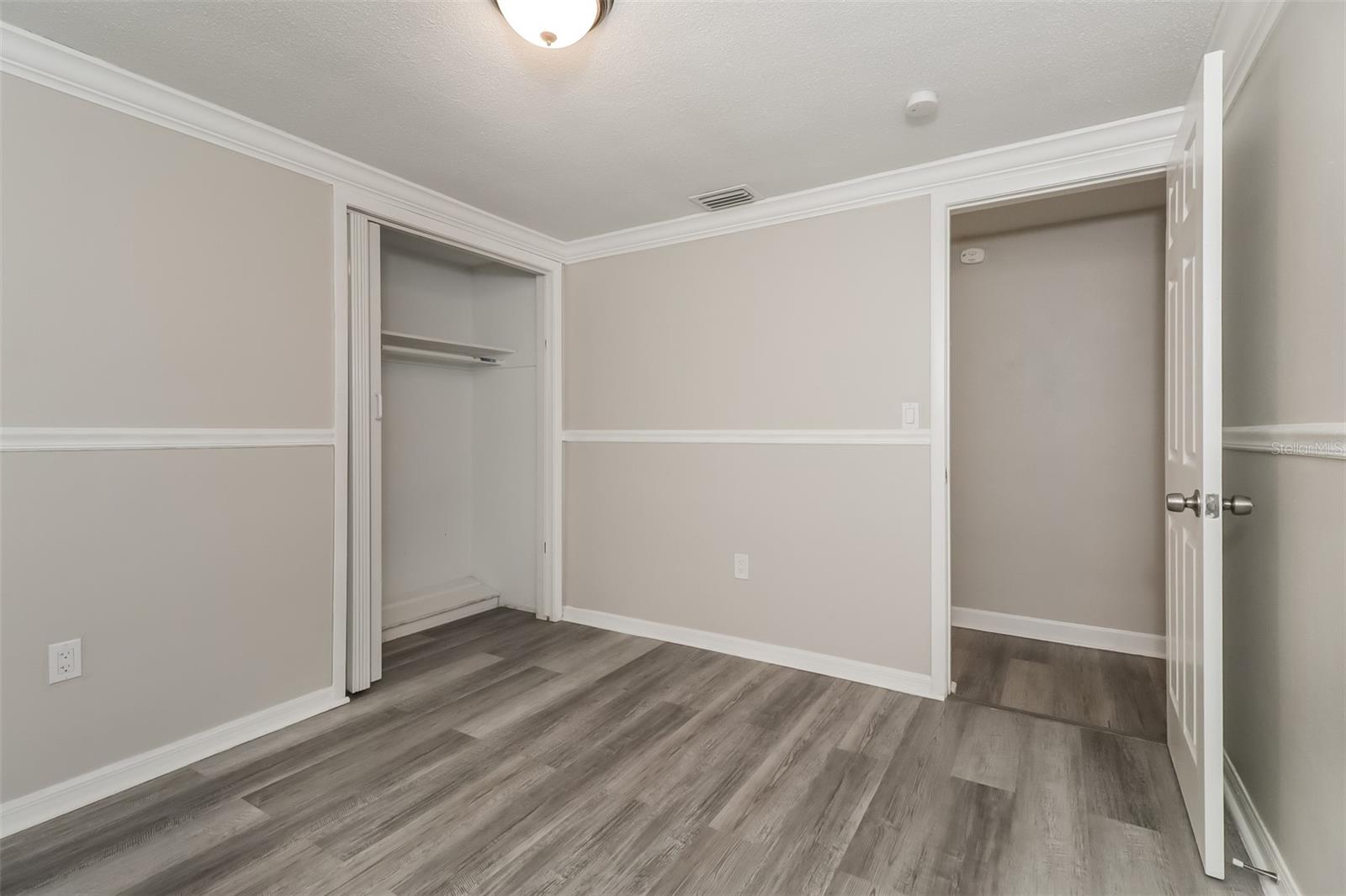 EMBASSY HILLS - Residential
