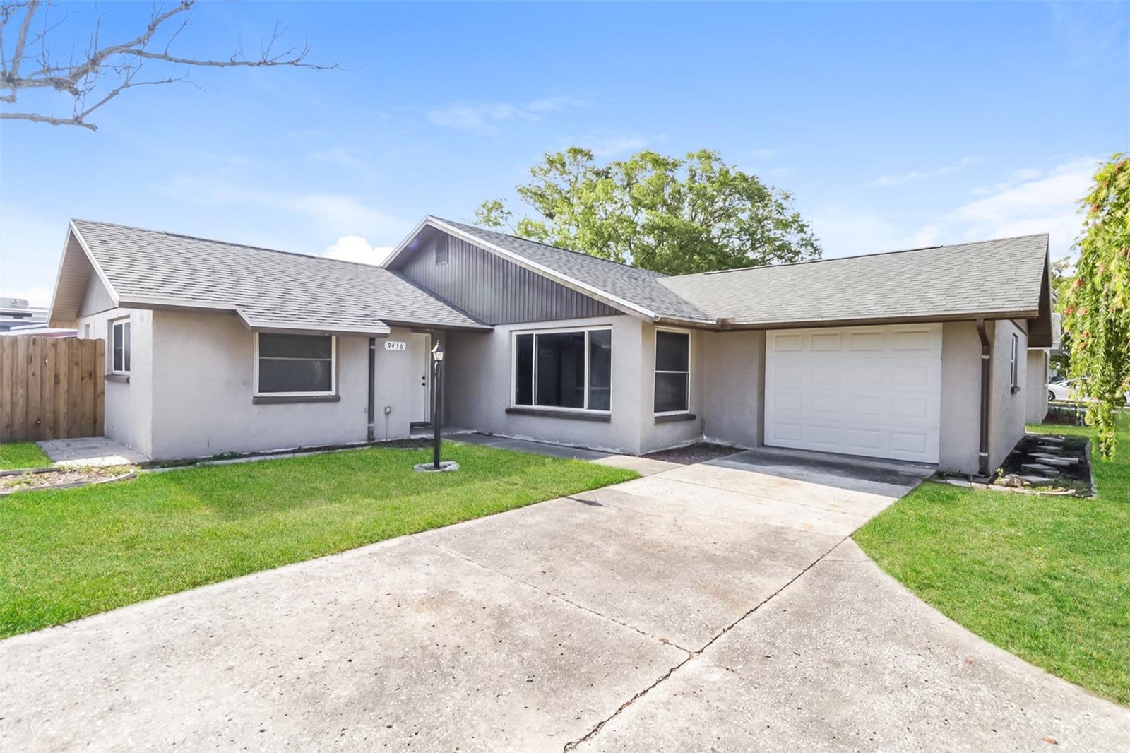 EMBASSY HILLS - Residential