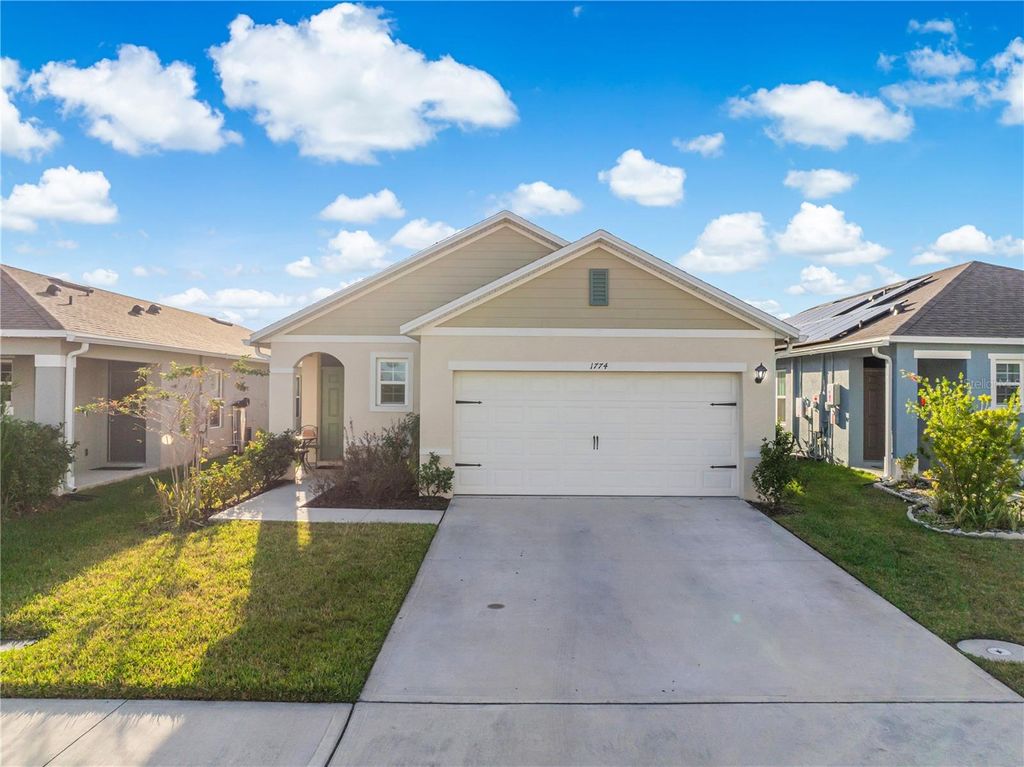 Photo of 1774 Walnut Creek Drive, Kissimmee, FL 34744 (MLS # S5138894)