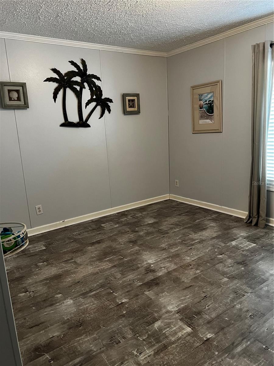 SHANGRI-LA - Residential