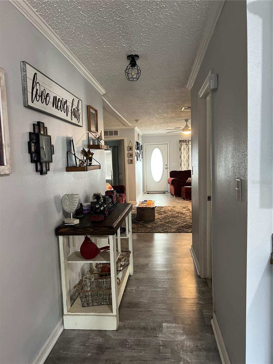 SHANGRI-LA - Residential