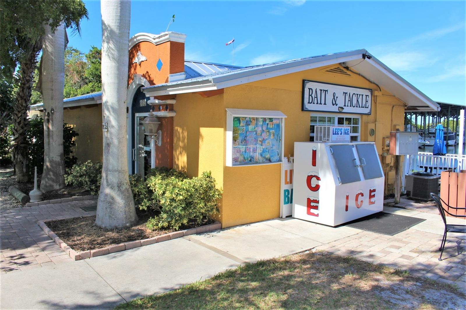 DRY SLIPS AT BELLAGIO VILLAGE - Residential