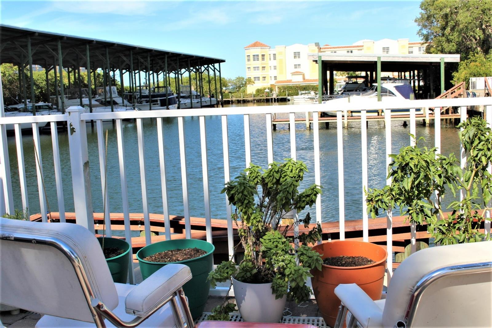 DRY SLIPS AT BELLAGIO VILLAGE - Residential