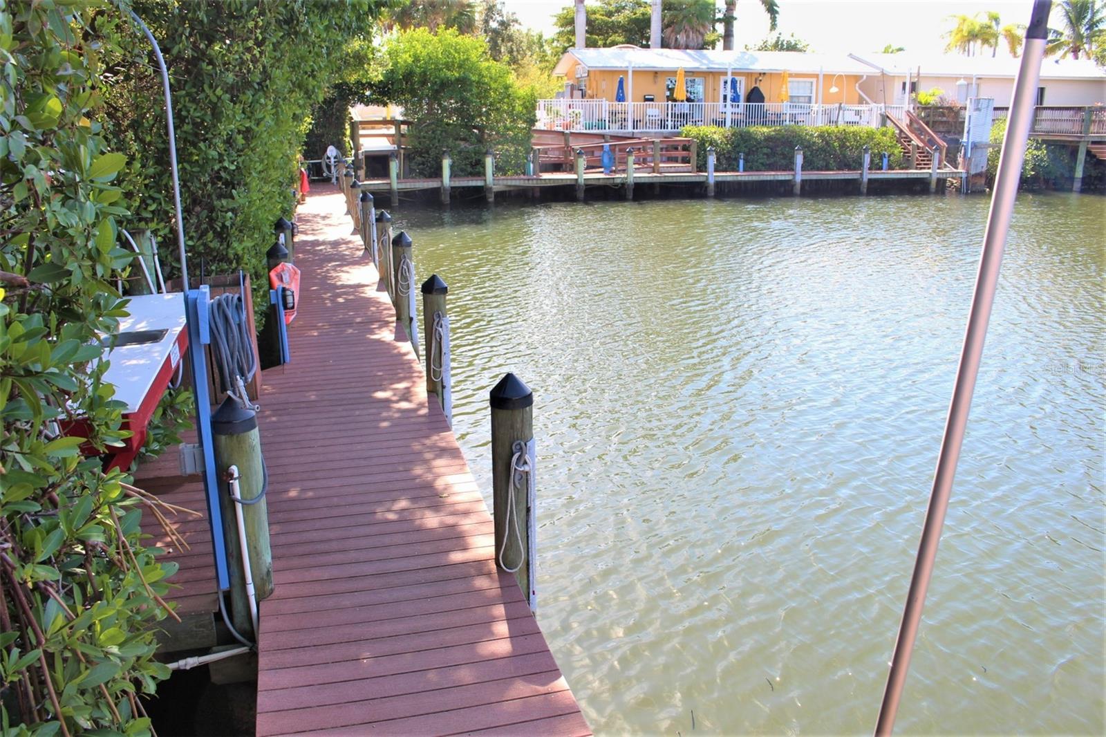 DRY SLIPS AT BELLAGIO VILLAGE - Residential