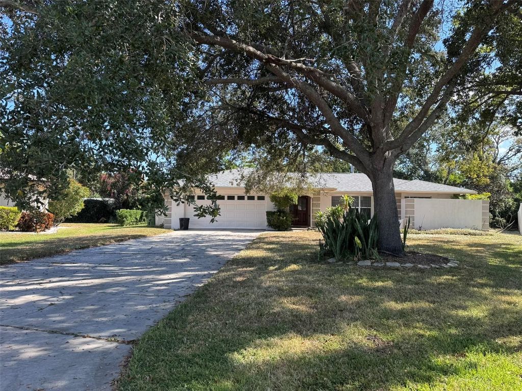 Photo of 145 Mimosa Drive, Sarasota, FL 34232 (MLS # TB8454295)