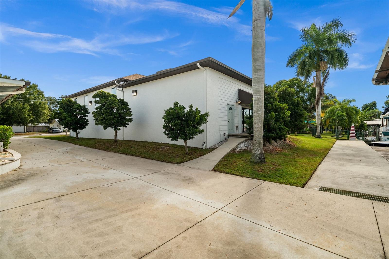FT MYERS SHORES - Residential