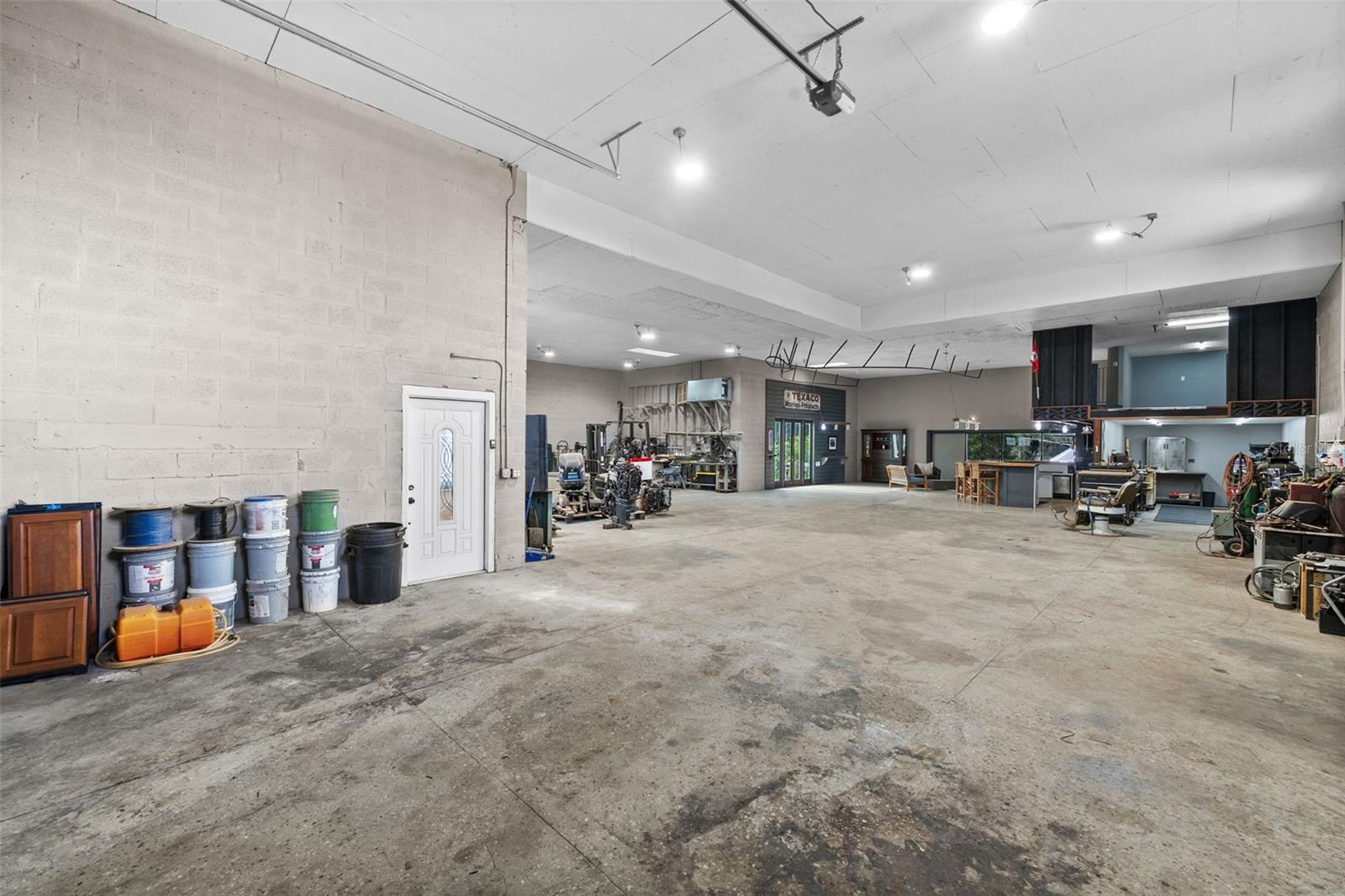 FT MYERS SHORES - Residential