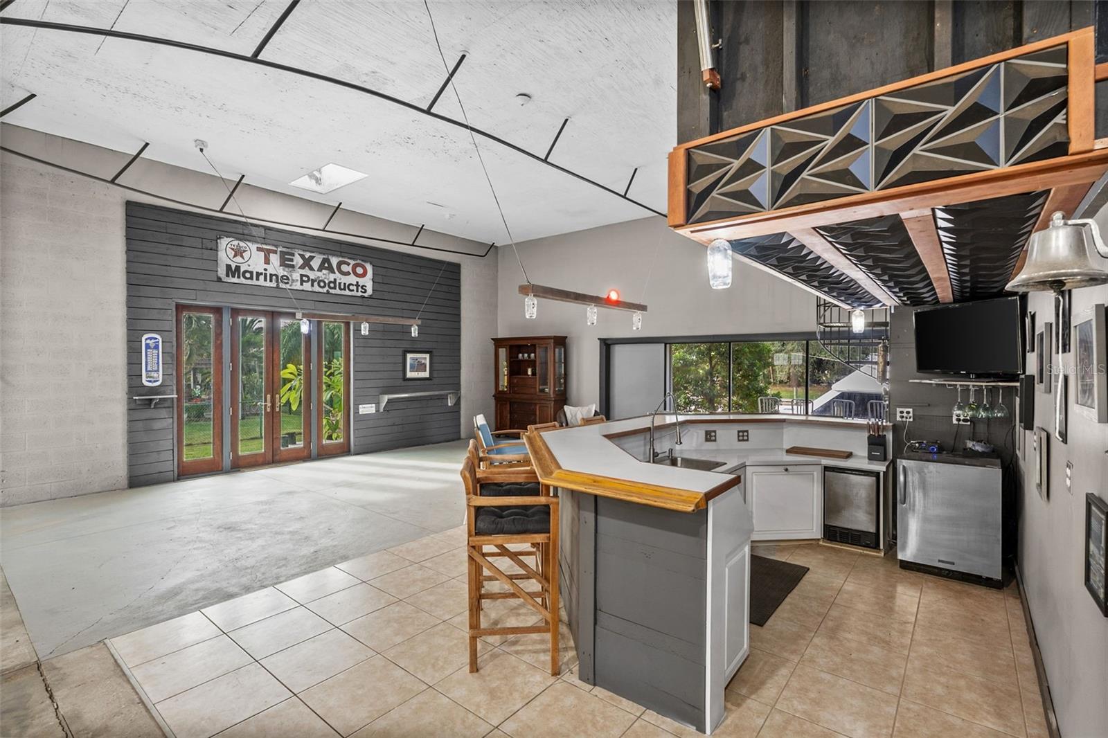 FT MYERS SHORES - Residential