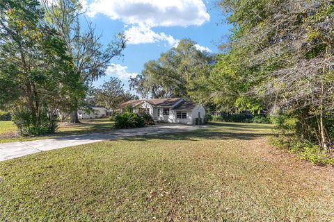 Tiny photo for 626 SE 30th Avenue, Ocala, FL 34471 (MLS # OM715107)