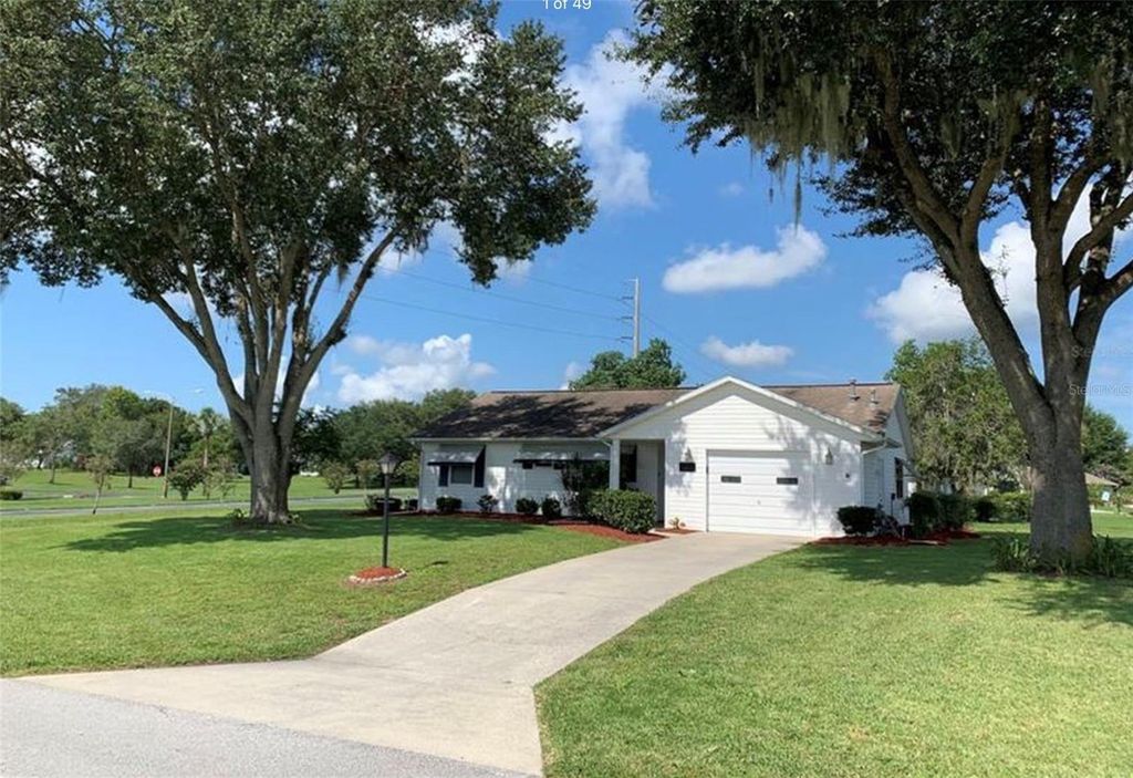 Photo of 1 Durness Court #1, Leesburg, FL 34788 (MLS # OM717358)