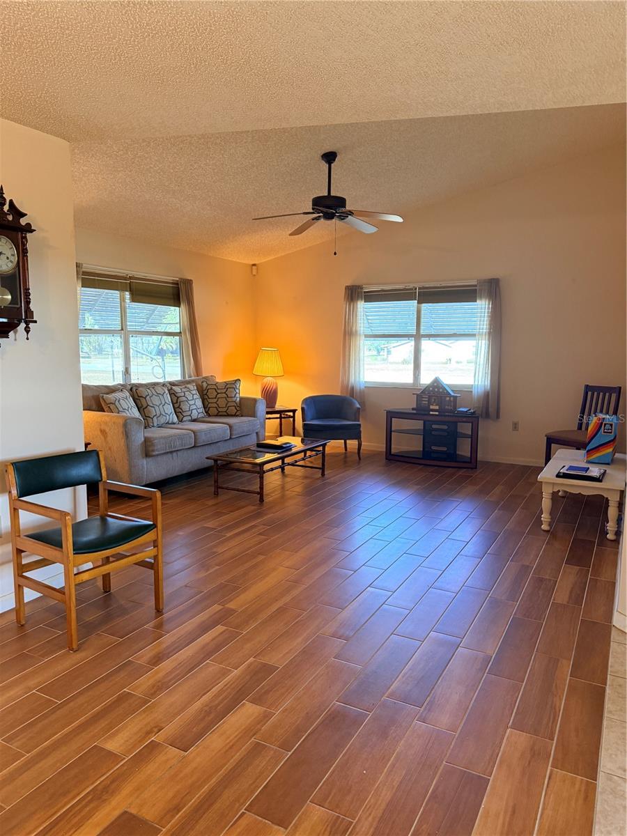 SCOTTISH HIGHLANDS CONDO PH B - Residential