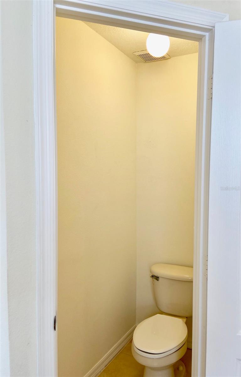 CAMERON GROVE - Residential Lease