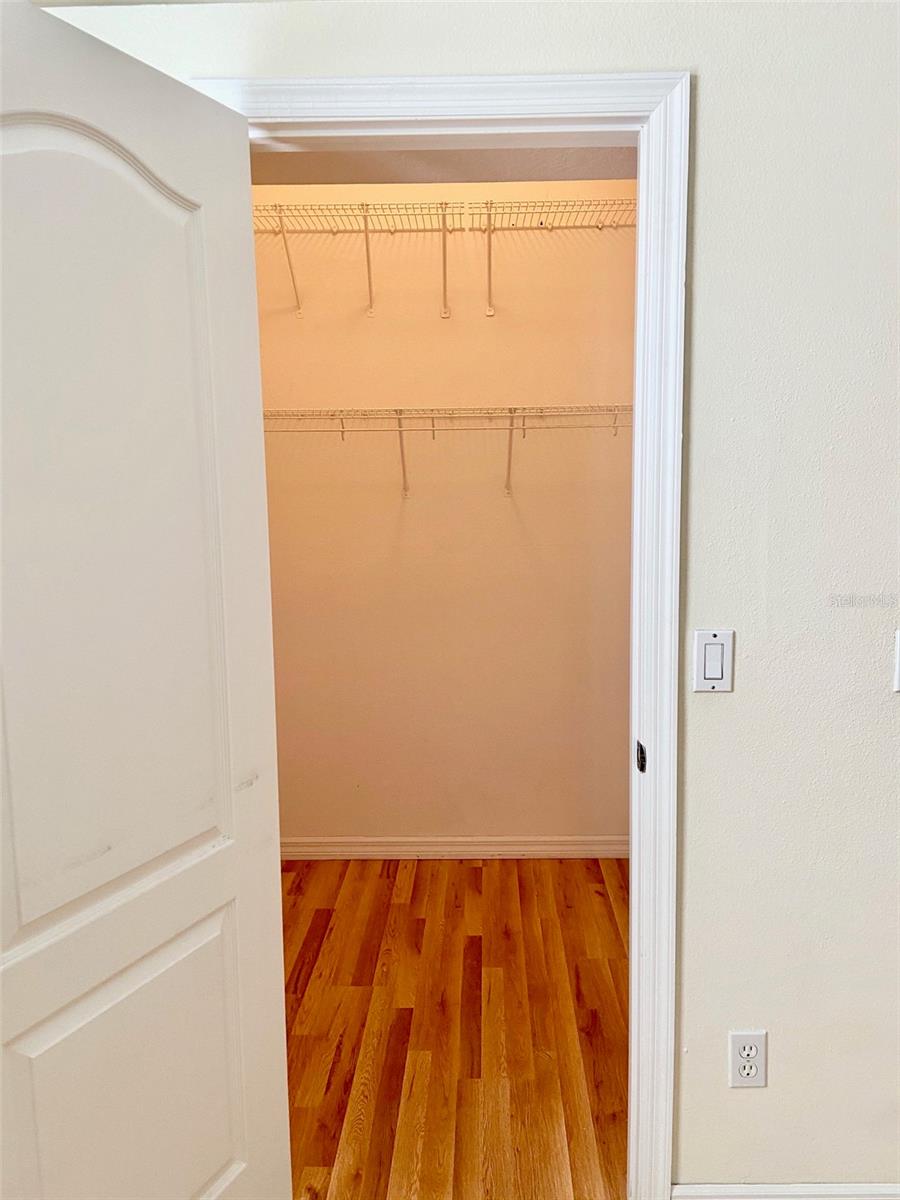 CAMERON GROVE - Residential Lease