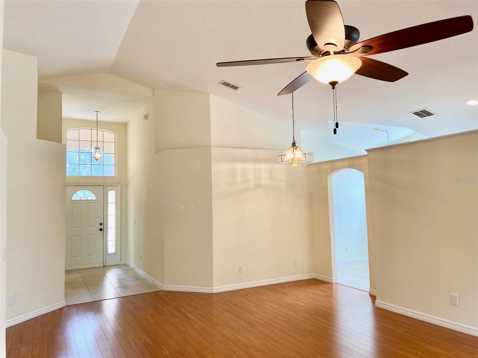 CAMERON GROVE - Residential Lease